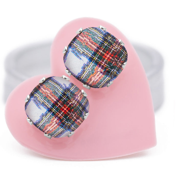 Plaid Romance Styles
