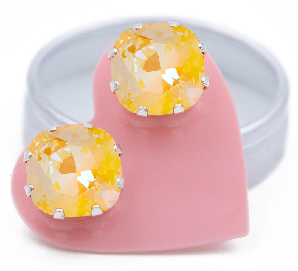 All Sun & Games Mega Cushion - JoJo Loves You