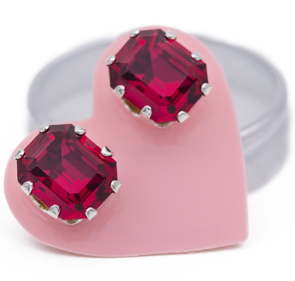 Vintage Ruby Mega Emerald - JoJo Loves You